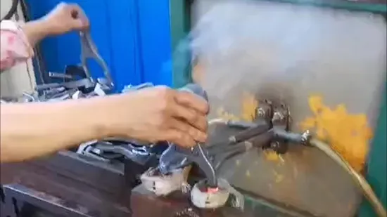 OEM 탄소강 다이 단조 예비 부품 교대 포크 트랙터용